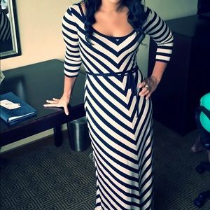 Calvin Klein Chevron Striped Maxi Dress Size 6